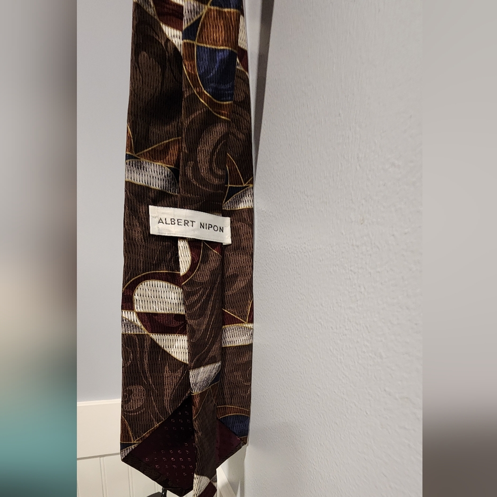 Albert Nipon Brown and Cream Geometric Tie